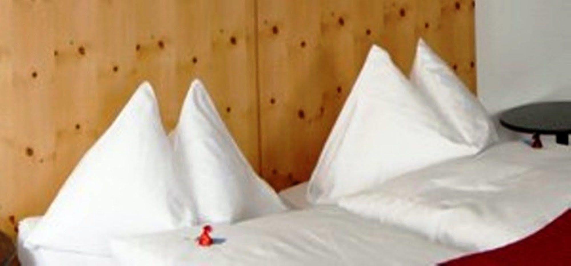 The Excelsior Ostfluegel Hotel Arosa Buitenkant foto