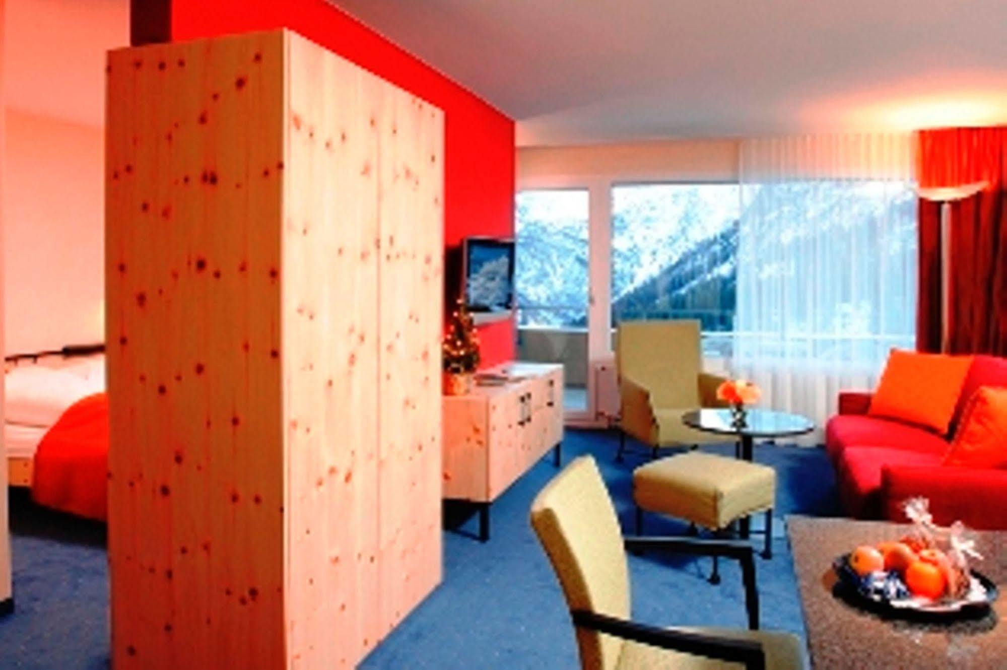 The Excelsior Ostfluegel Hotel Arosa Kamer foto